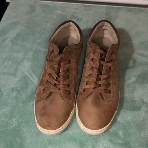 UGG Men's Tan Sneakers